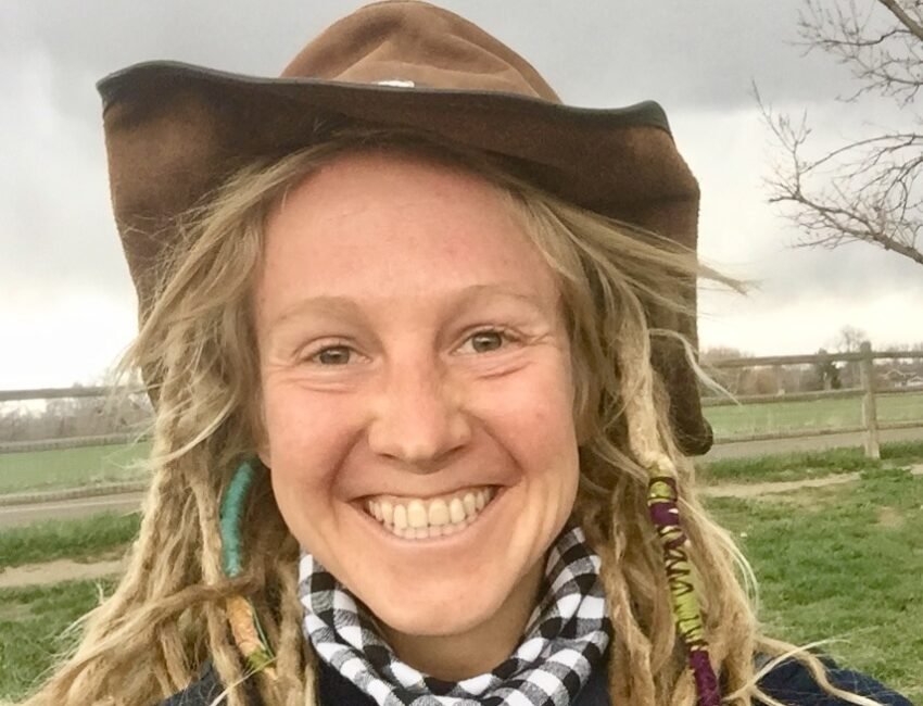 Sarah Echsner aka Honeybee Wild